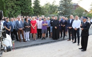 Strażacy ochotnicy z nowym wozem (3)
