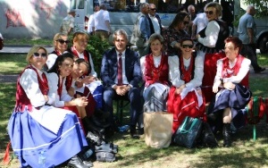 Powiatowy Przegląd Zespołów Folklorystycznych i Solistów w Chmielniku  (4)