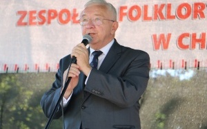 Powiatowy Przegląd Zespołów Folklorystycznych i Solistów w Chmielniku  (4)