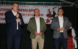 Powiatowy Przegląd Zespołów Folklorystycznych i Solistów w Chmielniku (5)