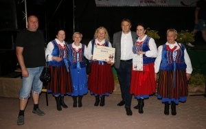 Powiatowy Przegląd Zespołów Folklorystycznych i Solistów w Chmielniku (4)