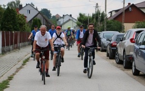 IV Rajd Rowerowy Szlakiem Brygady Świętokrzyskiej NSZ (1)