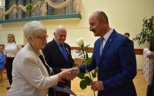 Ponad pół wieku razem. Małżeństwa z długim stażem świętowały w Chmielniku (8)