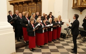 Muzyczna uczta na Świętym Krzyżu (3)