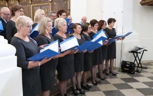 Muzyczna uczta na Świętym Krzyżu (2)