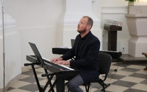 Muzyczna uczta na Świętym Krzyżu (1)