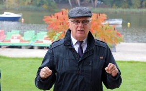 Spotkanie z seniorami nad zalewem w Cedzynie (3)