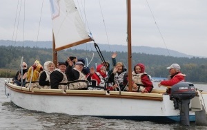 Spotkanie z seniorami nad zalewem w Cedzynie (2)