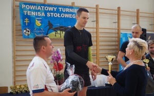 II Turniej Tenisa Stołowego o Puchar Starosty Kieleckiego  (2)