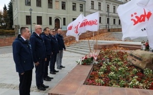 Zarząd Powiatu złożył hołd duchownym niezłomnym (6)