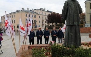 Zarząd Powiatu złożył hołd duchownym niezłomnym (2)