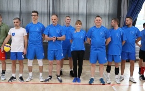 IX Powiatowy Turniej Piłki Siatkowej o Puchar Przewodniczącego Rady Powiatu w Kielcach (2)