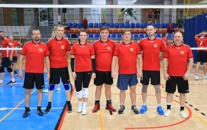 IX Powiatowy Turniej Piłki Siatkowej o Puchar Przewodniczącego Rady Powiatu w Kielcach (5)