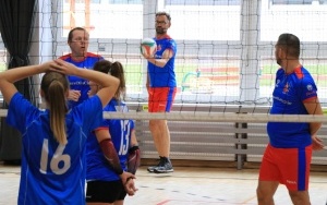 IX Powiatowy Turniej Piłki Siatkowej o Puchar Przewodniczącego Rady Powiatu w Kielcach (1)