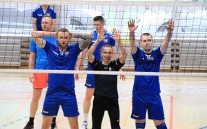 IX Powiatowy Turniej Piłki Siatkowej o Puchar Przewodniczącego Rady Powiatu w Kielcach (5)