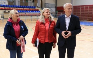 IX Powiatowy Turniej Piłki Siatkowej o Puchar Przewodniczącego Rady Powiatu w Kielcach (3)