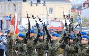 Uroczystości odsłonięcia tablicy upamiętniającej żołnierzy 2 Pułku Artylerii Lekkiej Legionów (3)
