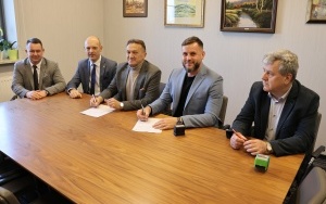 Powstanie chodnik w Zagnańsku  (1)