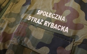 Straż rybacka przekazanie kamizelek  (1)