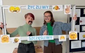 Dzień Życzliwości w szkole w Łopusznie (7)