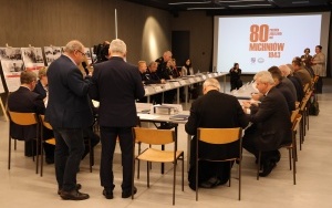 Komitet Honorowy Obchodów 80.Rocznicy Pacyfikacji Wsi Michniów (2)