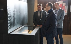 Komitet Honorowy Obchodów 80.Rocznicy Pacyfikacji Wsi Michniów (5)