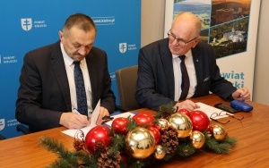 Podpisanie umów z pracodawcami (2)