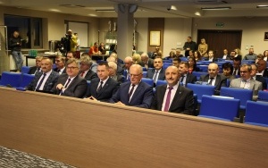 Sesja Rady Powiatu w Kielcach  (5)