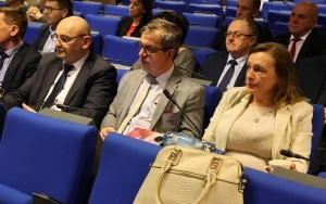 Sesja Rady Powiatu w Kielcach  (2)