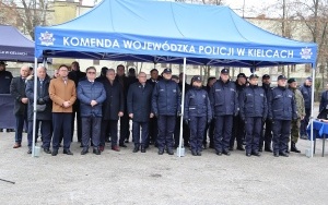 Nowe radiowozy dla świętokrzyskiej policji (10)