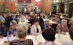 Powiatowy Dzień Babci i Dziadka w WDK (2)