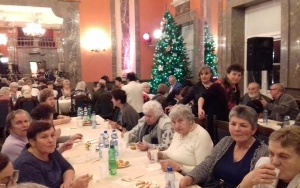 Powiatowy Dzień Babci i Dziadka w WDK (6)