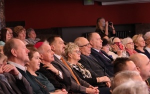 Powiatowy Dzień Babci i Dziadka w WDK (7)