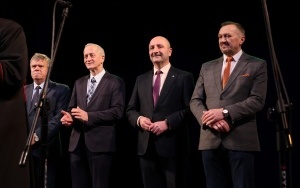 Powiatowy Dzień Babci i Dziadka w WDK (4)