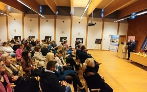 Konferencja „MAski PAmięci emocji” (6)