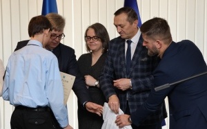 Rozstrzygnięcie konkursu o AK (1)