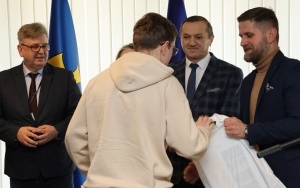 Rozstrzygnięcie konkursu o AK (12)