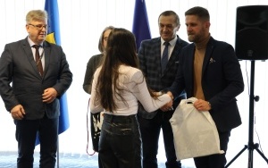 Rozstrzygnięcie konkursu o AK (8)
