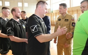  XXI Halowe Mistrzostwa Radnych i Pracowników Samorządowych w Piłce Nożnej (15)