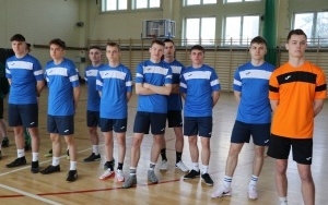 Zespół Szkół Ponadpodstawowych w Nowinach najlepszą drużyną (3)