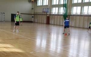 Zespół Szkół Ponadpodstawowych w Nowinach najlepszą drużyną (15)