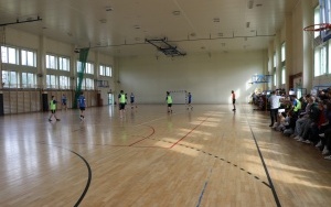 Zespół Szkół Ponadpodstawowych w Nowinach najlepszą drużyną (9)