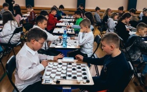 V Mistrzostwa Powiatu Kieleckiego Szkół Podstawowych w Warcabach Klasycznych (7)