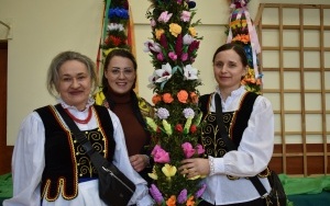 Kiermasz Wielkanocny w Chmielniku (7)