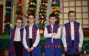 Kiermasz Wielkanocny w Chmielniku (15)