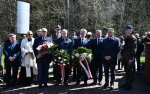 83. rocznicy Zbrodni Katyńskiej w Hucie Szklanej  (7)
