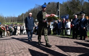 83. rocznicy Zbrodni Katyńskiej w Hucie Szklanej  (10)