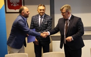 Umowy na pożytek podpisane  (1)