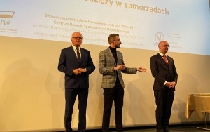 Aktywizacja młodzieży w samorządach (1)