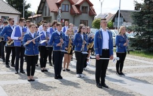 Powiatowe święto orkiestr dętych w Daleszycach (5)